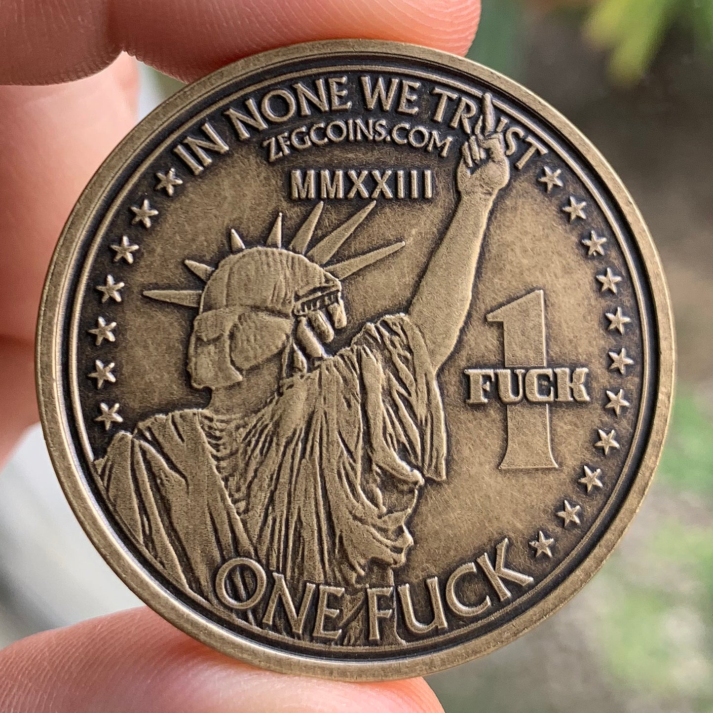 Statue of Liberty One Fuck/Zero Fucks Decision Maker Coins